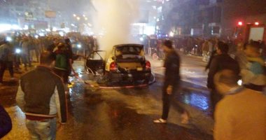 صور .. احتراق سيارة أجرة بشارع 15 مايو بشبرا الخيمة