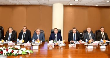 وزير البترول: ننفذ برنامجا طموحا لزيادة موارد مصر من البترول والغاز الطبيعى