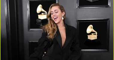  وصول دولي بارتون ومايلي سايروس لحفل توزيع جوائز " Grammy "   