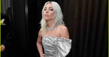 الصدفة تجبر فتاة على "تحدى" ليدى جاجا فى أداء أغنية Shallow .. فيديو