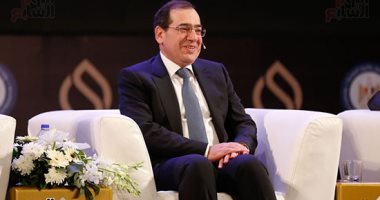 قطاع البترول الحصان الرابح للحكومة.. أرقام المشروعات والاستثمارات تتحدث
