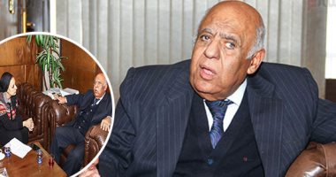 الدكتور حسنين عبيد لـ"اليوم السابع": كثرة عدد القضايا تفوق العدالة الناجزة.. اعتذرت عن قبول قضية العادلى بقتل المتظاهرين.. وتقاضى المحامين ملايين من مشاهير غير حقيقى.. وأطالب بتعديل مادة إعفاء الراشى والوسيط