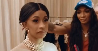 فيديو.. الكواليس حاجة تانية خالص.. شوف كاردى بى خلال استعدادها لـGrammy