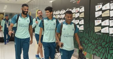 الأهلى ضد النصر.. وصول الفريقين ملعب الجوهرة.. صور