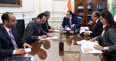 رئيس الوزراء يعقد اجتماعا بشأن الرؤية المتكاملة لتوفير السلع الاستراتيجية