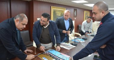 محافظ الغربية يستعرض الشكل النهائى لأعمال تطوير كورنيش كفر حجازى بالمحلة الكبرى
