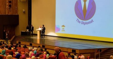"دبلوماسى مصرى" :مشروع طلابى بجامعة الإسكندرية لتعليم الشباب الحوار المتبادل