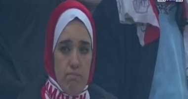 شاهد.. حزن ودموع الزملكاوية بعد التعادل مع بطل الجزائر