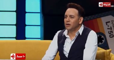 مصطفى قمر ضيف هشام عباس بـ"شريط كوكتيل".. الليلة