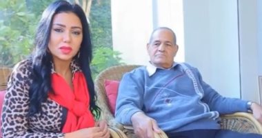 شاهد .. الظهور الأول لوالد الفنانة رانيا يوسف .. وماذا تعلمت منه ؟