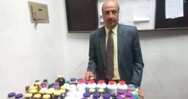 صور.. جمارك مطار الأقصر تحبط محاولة تهريب أدوية بشرية ومكملات غذائية