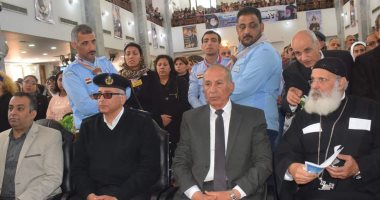 صور.. محافظ البحر الأحمر يشهد صلاة تجنيز الأنبا ثاؤفيلس أسقف البحر الأحمر