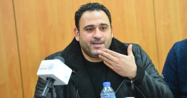 غدًا.. عزاء والد الفنان أكرم حسنى بمسجد حسن الشربتلى في التجمع الخامس