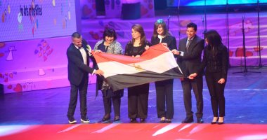 غادة والى تشهد افتتاح الملتقى الثالث لفنون ذوى الاحتياجات الخاصة 