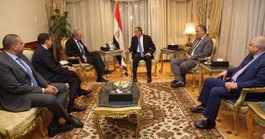 وزير الاتصالات يبحث مع ماستر كارد التعاون فى مجال الدفع الإلكترونى