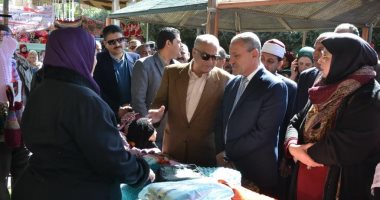 محافظ الإسماعيلية يفتتح المعرض الثامن للمجلس الاقتصادى لسيدات الأعمال بمشاركة 70 عارضة