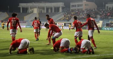 60 دقيقة .. الأهلى يتقدم على الإنتاج الحربى بهدف السولية 