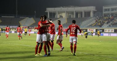 4 عوامل تصعب مهمة الأهلى فى خطف الدورى من الزمالك