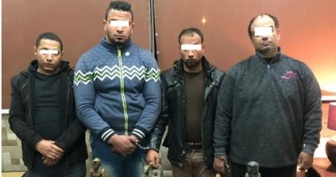 تاجر سيارات وآخرين وراء اختطاف طبيب بالنزهة ويعترفون: لمساعدتنا فى بيع آثار