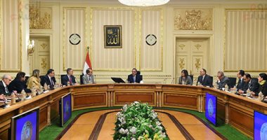 رئيس الوزراء تعليقا على قرار تخفيض معدل الفائدة بالبنوك: يشجع المستثمرين 