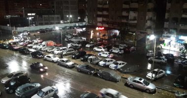 صور.. سقوط أمطار غزيرة على مدينتى بورسعيد وبورفؤاد