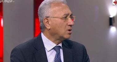 دبلوماسي سابق: زيارة رئيس الجزائر للقاهرة مهمة وتشهد تشاورا حول قضايا المنطقة