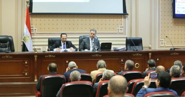 وزير النقل: الرئيس كلف بالانتهاء من الشباك الواحد بموعد أقصاه 30 يونيو 2020