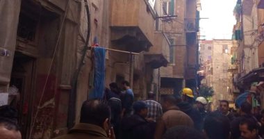 وفاة 3 وإصابة شخص فى انهيار عقار مكون من 3 طوابق بالأسكندرية 