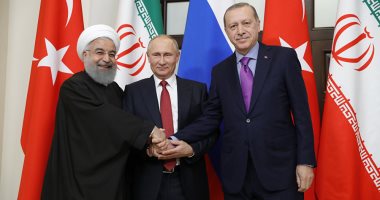 قمة "روسية – إيرانية – تركية" لبحث حل الأزمة السورية.. دعوات لتبنى الحل السياسى والحفاظ على وحدة سوريا.. بوتين يؤكد رفض موسكو للعقوبات الغربية المفروضة على دمشق.. ويطالب بضرورة دفع الحوار "السورى السورى" للأمام