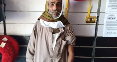 مسن من ذوى الاحتياجات الخاصة يناشد التضامن لإعادة معاشه