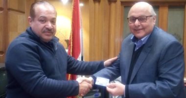 الغد" يعلن تعيين مكرم وليم كأول قبطى نائبا لرئيس الحزب