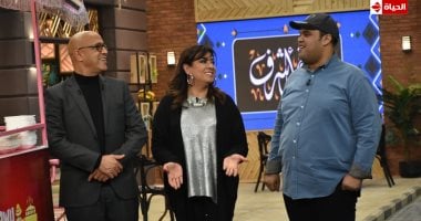 صور.. نشوى مصطفى وأحمد فتحى فى "قهوة أشرف" مع أشرف عبد الباقى