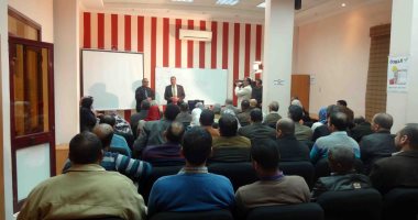 ورشة عمل بشركة مياه سوهاج لتدريب العاملين على إجراءات السلامة والصحة المهنية