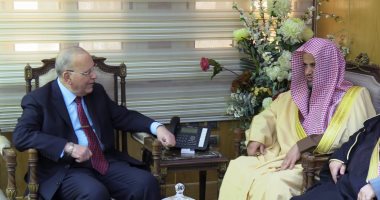وزير العدل يبحث التعاون المشترك مع النائب العام السعودى