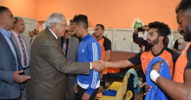 محافظ الدقهلية لفريق المنصورة: "50 ألف جنيه لو فزتم بمباراة المحلة"