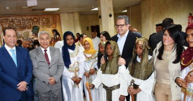 صور.. 5وزراء و23 سفيرا فى ختام مهرجان أسوان للفنون بمعبد أبو سمبل 