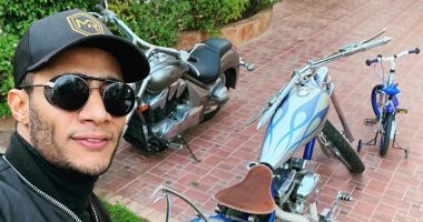 "الشهرة زلزال".. اعرف حكاية "محمد حربى" فى حياة محمد رمضان بمسلسله 