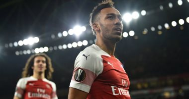 كل أهداف الخميس.. أرسنال وتشيلسي يتأهلون بالثلاثة والهلال يحسم الكلاسيكو