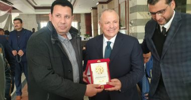 صور ..نادي شيكو يكرم أبو ريدة بعد الحصول على أمم أفريقيا