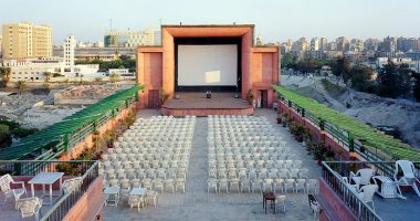 مصور فرنسى يوثق دور العرض فى العالم.. اعرف ماذا قال عن سينما مترو وريو بمصر.. صور
