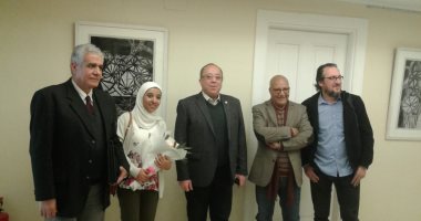 صور.. معرض "شقاق" لـ ريهام عبد السلام محمود بفنون جميلة الزمالك