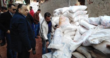 صور.. ضبط 13طن ملح طعام غير صالح للاستهلاك الأدمى بالغربية