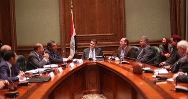 مستشار وزير الطيران: توجهات سياسية بالتوسع فى شبكة الخطوط بأفريقيا