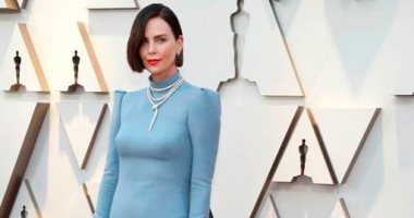 من dior اختارت شارليز ثيرون فستانها و مجوهراتها من Bulgari لحفل الأوسكار  