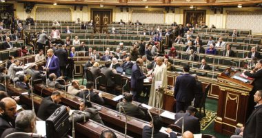البرلمان يفتح النار على "فيليب موريس" بعد مؤامراتها على الصناعة المصرية.. الاقتصادية: ما تمارسه يخالف شروط العقد المبرم.. طاقة النواب: علينا اللجوء للتحكيم الدولى.. ونائب: ما تفعله استفزاز ومخالفة
