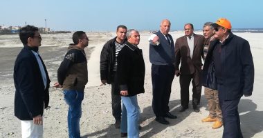 سكرتير عام محافظة كفر الشيخ يتابع الاستعداد بمصيف بلطيم للموسم المقبل