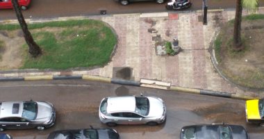 شكوى من انسداد بالوعة صرف بشارع اللواء فوزى فى الإسكندرية