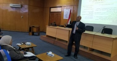 المعهد القومى للإدارة يعقد ورشة تدريب لجامعتى الوادى الجديد وأسوان