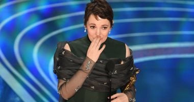 بعد فوزها بأوسكار أفضل ممثلة.. اعرف أوليفيا كولمان هتشيل الجائزة فين؟ ..فيديو