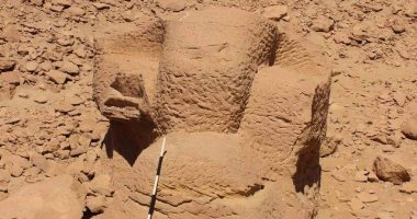 "الآثار" تعثر على ورشة لصناعة العناصر المعمارية بجبل السلسلة